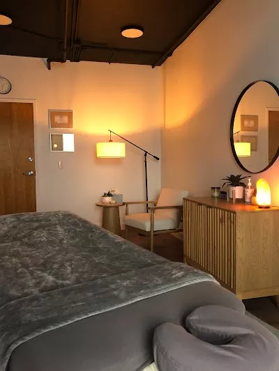 Carla Calitz, LMT, MLD-C