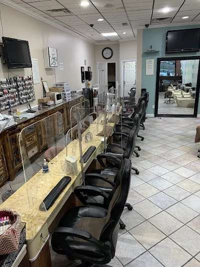E'Xotic Nails & Wax