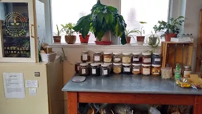 Gaining Ground Grocery