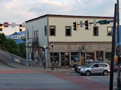 The Chattanooga Home Team & The Chattanooga Commercial Team