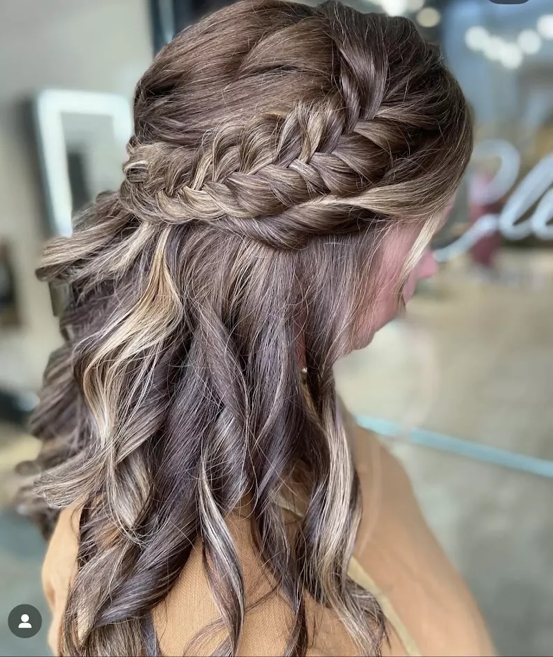 Velvet Edge Hair Spa